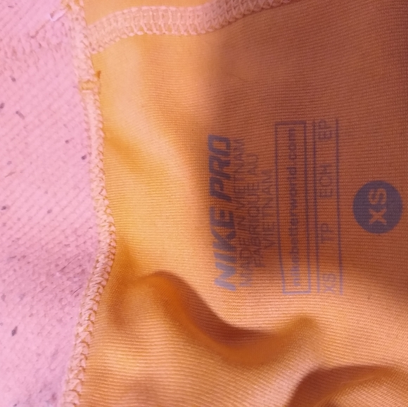 Nike athletic wear - Picture 3 of 3